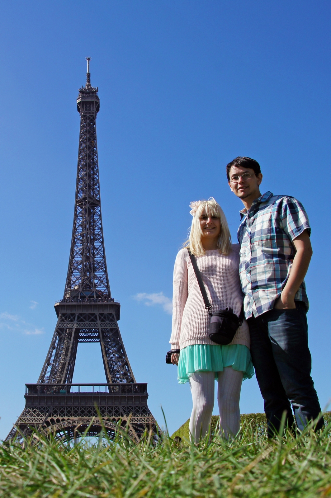 Josh and Lisa Infront of the Eiffel Tower