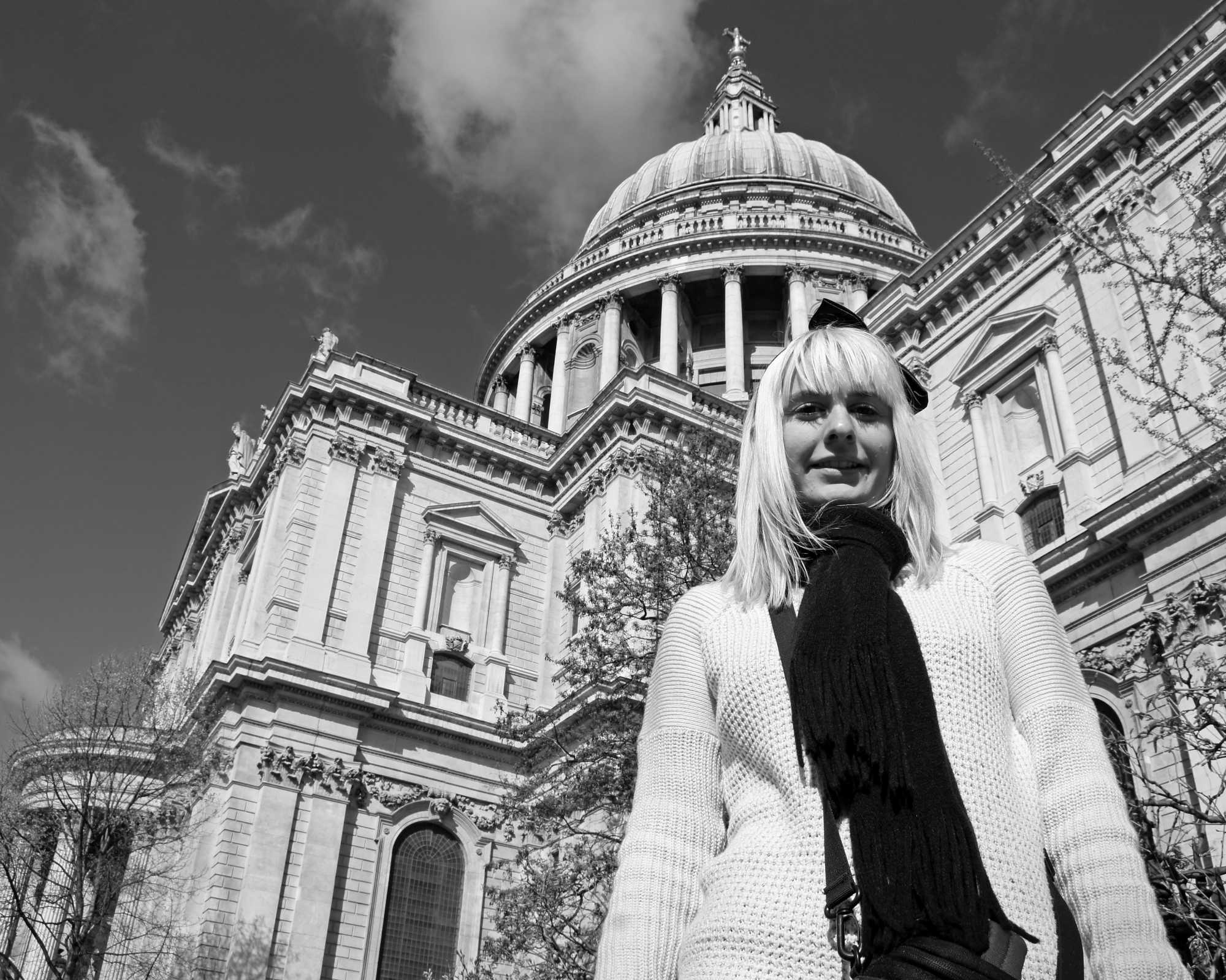 Lisa and St Paul's Cathedral